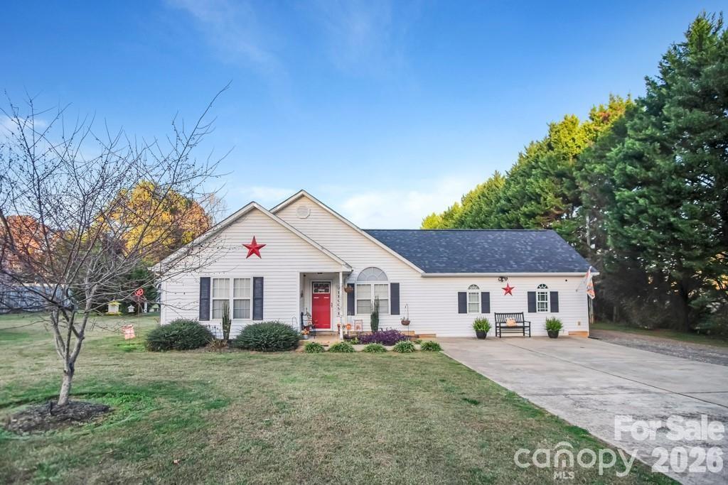 2120 Tryon Courthouse Road Bessemer City, NC 28016 - Photo 1 of 36