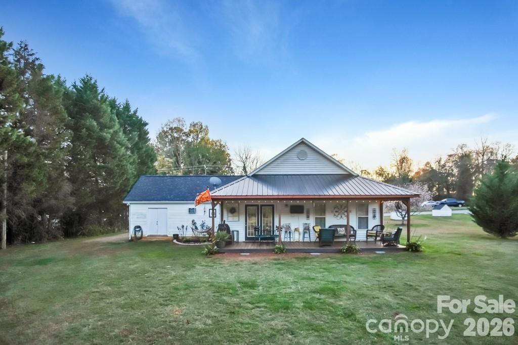 2120 Tryon Courthouse Road Bessemer City, NC 28016 - Photo 3 of 36