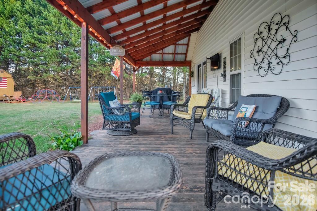 2120 Tryon Courthouse Road Bessemer City, NC 28016 - Photo 6 of 36