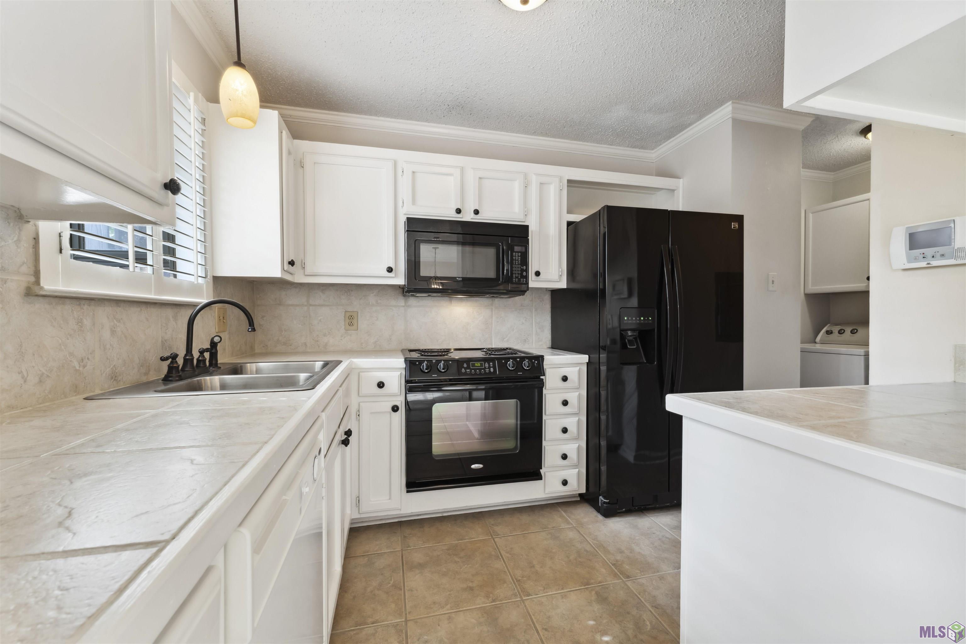 984 Ridgepoint Court, Unit 14D Baton Rouge, LA 70810 - Photo 6 of 15