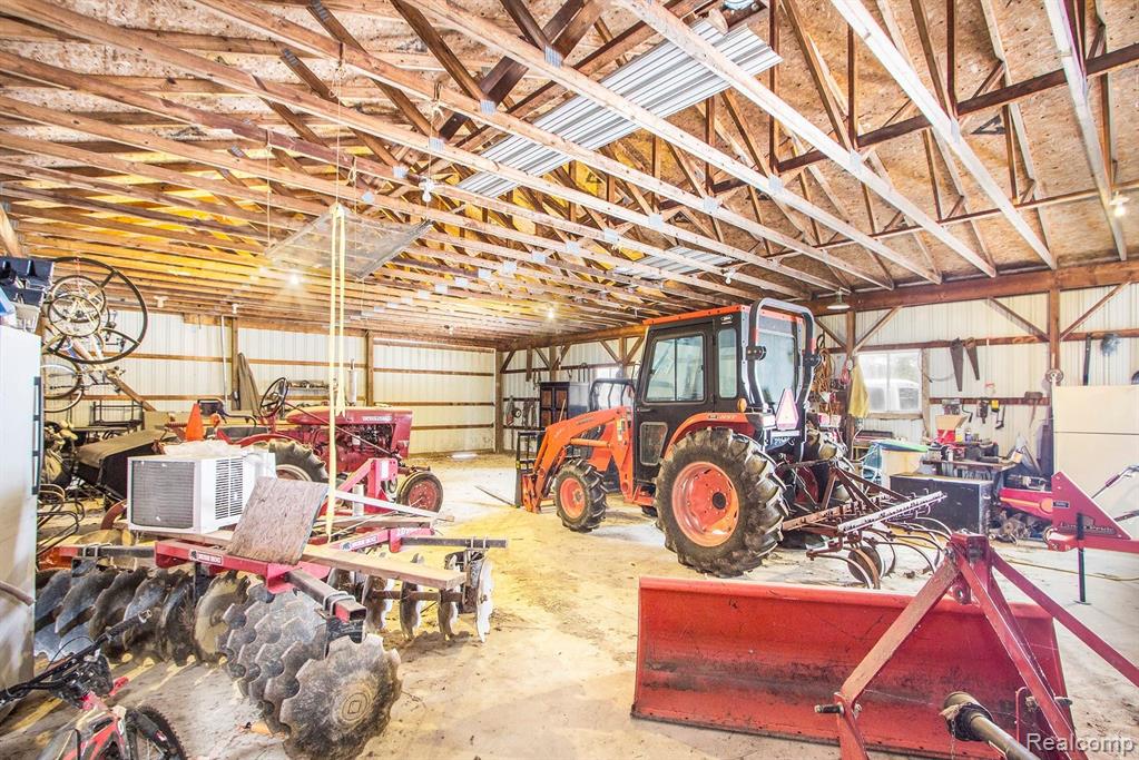1910 Hadley Road Lapeer, MI 48446 - Photo 44 of 44