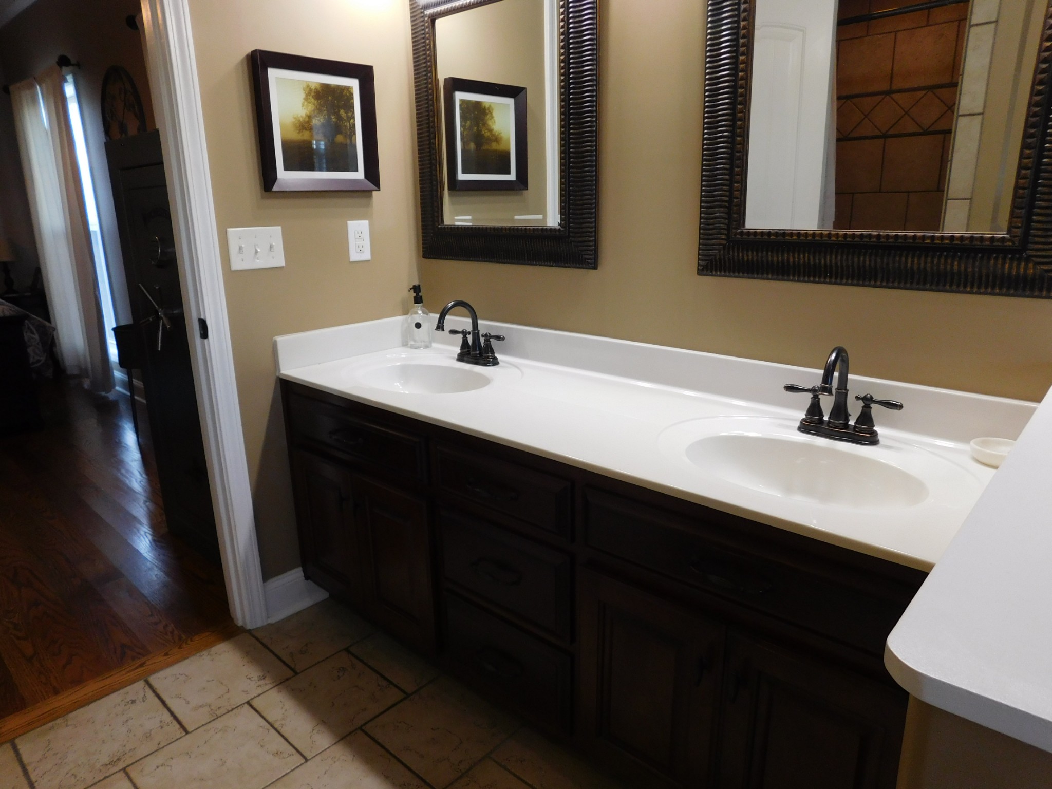 264 Fite Road Watertown, TN 37184 - Photo 29 of 43 a bathroom with a sink double vanity and a mirror