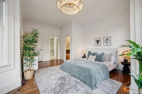 $2,895,000 | 2632 Laguna Street, San Francisco, CA 94123