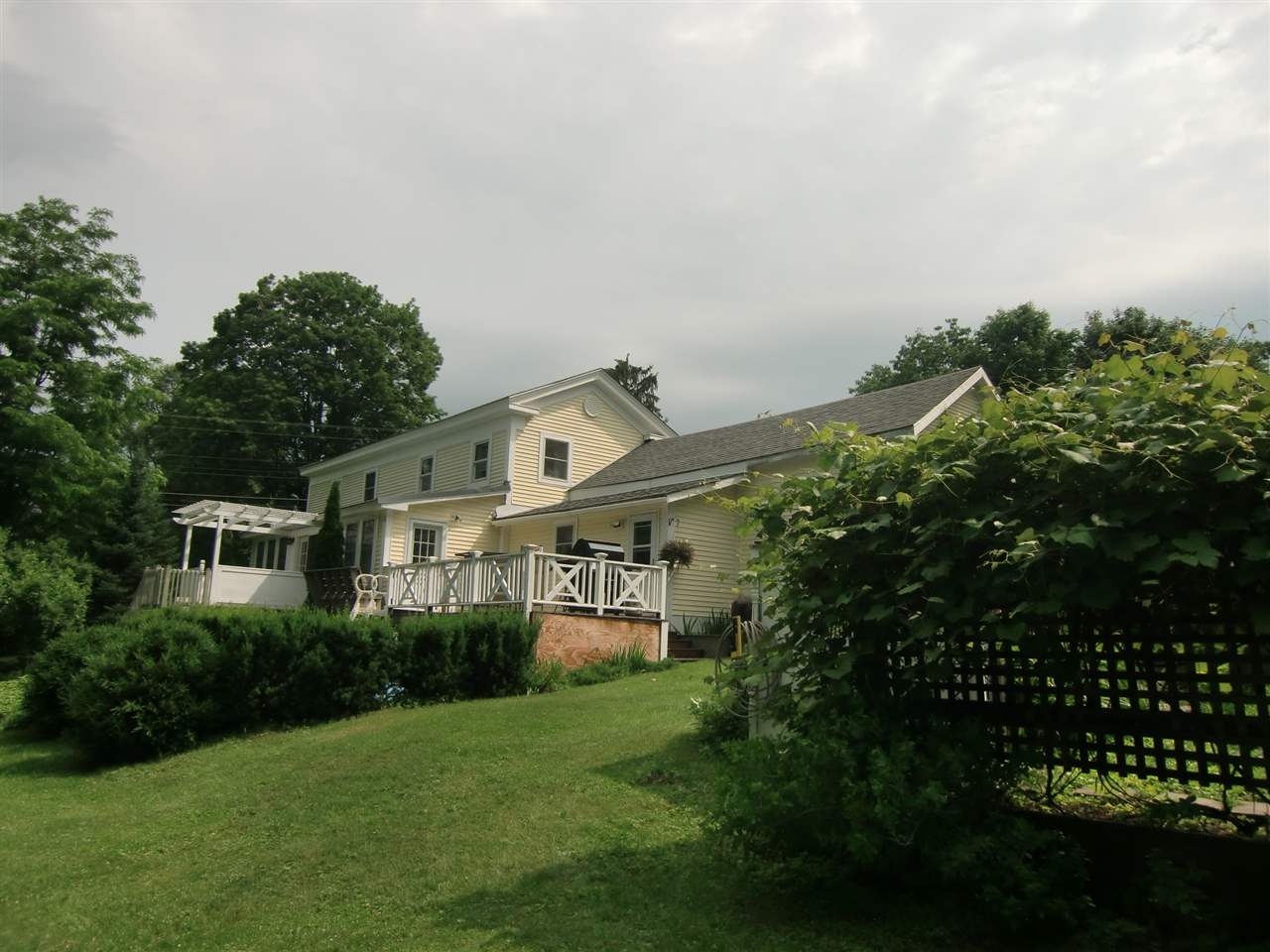 30 Champlain Street Brandon, VT 05733 - Photo 3 of 39 Gallery Image 3