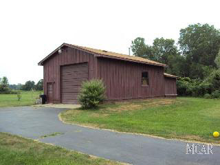 4236 Samaria Road Temperance, MI 48182 - Photo 19 of 20 949685-18.JPG