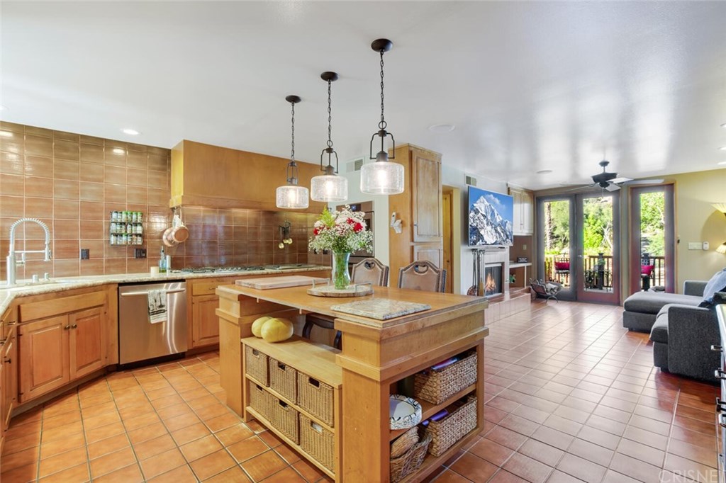 131 Bell Cyn Road Bell Canyon, CA 91307 - Photo 17 of 44