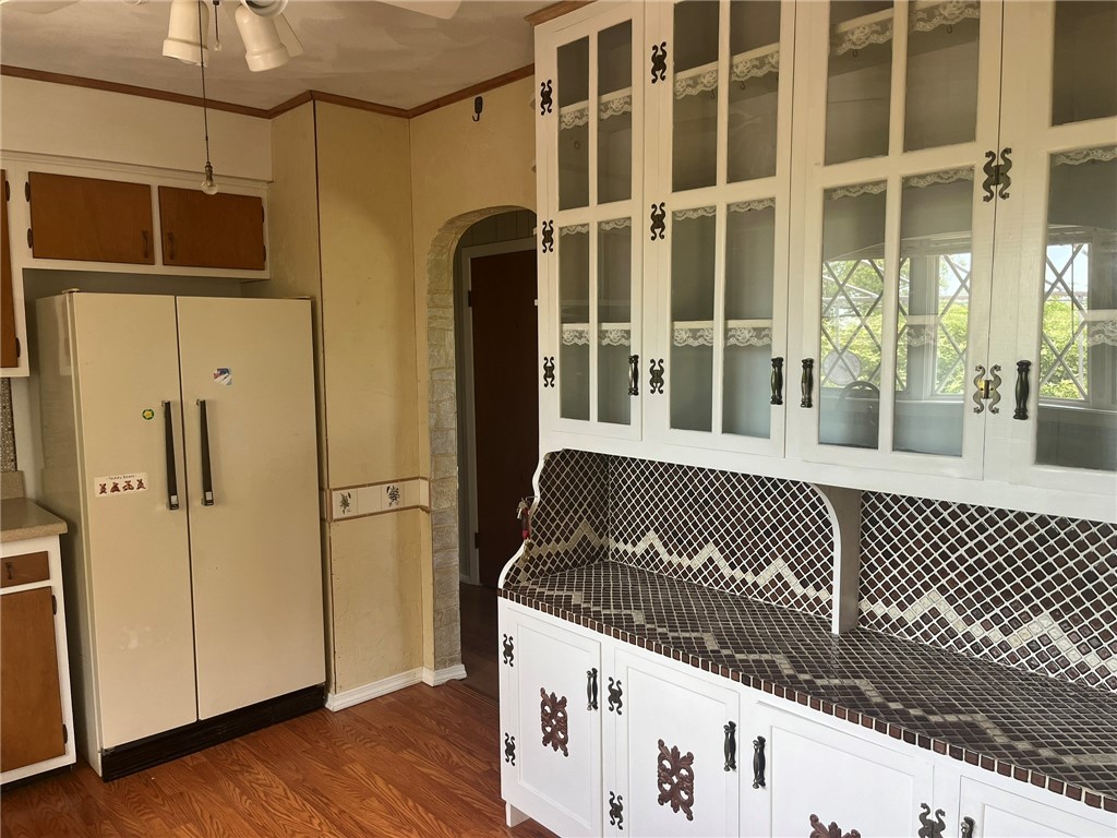 6 Aspinet Road Middletown, RI 02842 - Photo 5 of 28