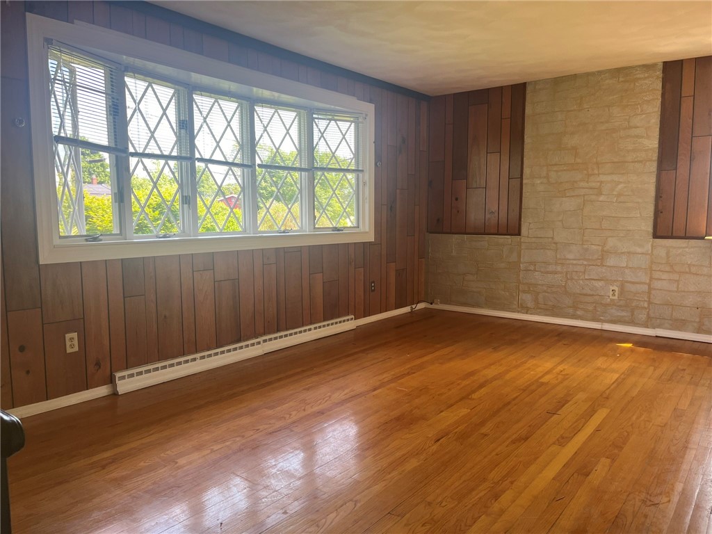 6 Aspinet Road Middletown, RI 02842 - Photo 6 of 28