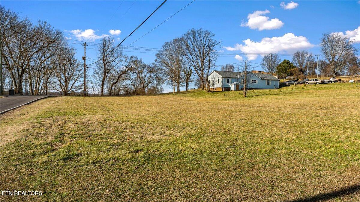 2956 Clover Hill Ridge Road Maryville, TN 37801 - Photo 21 of 24 22-Exterior