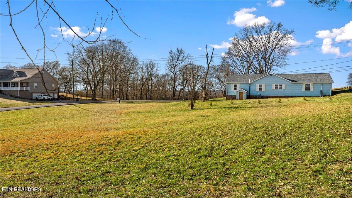 2956 Clover Hill Ridge Road Maryville, TN 37801 - Photo 22 of 24 23-Exterior