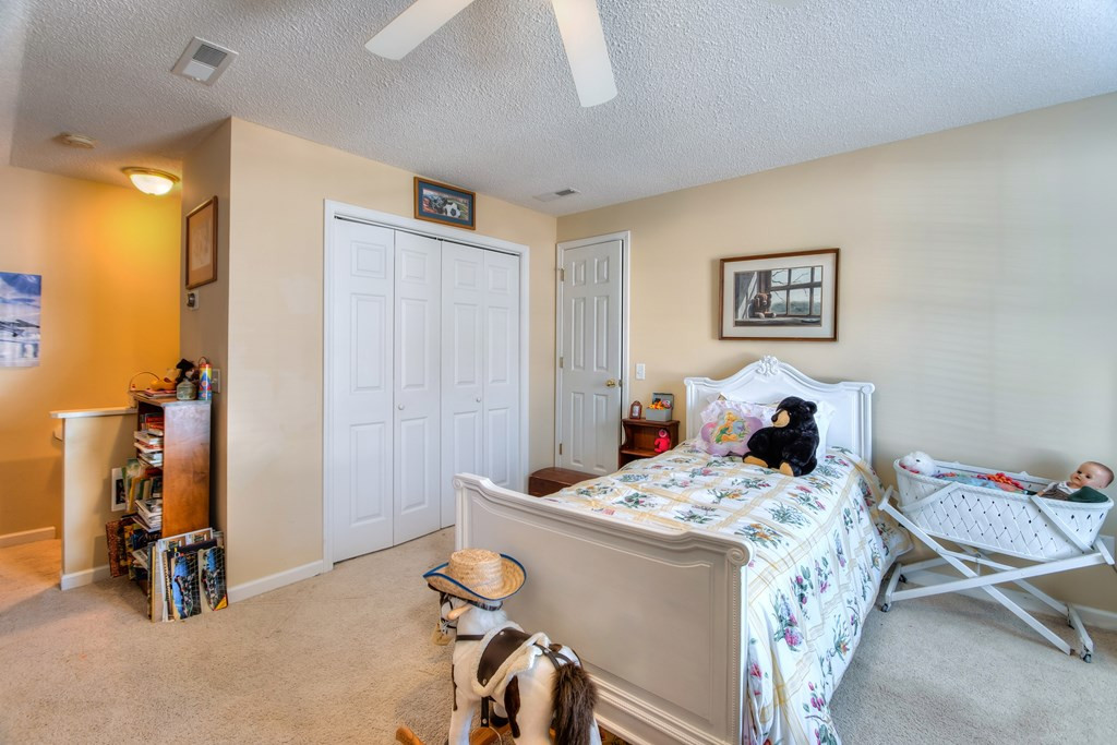 425 Innisbrook Court Sumter, SC 29150 - Photo 32 of 39 Gallery Image 32