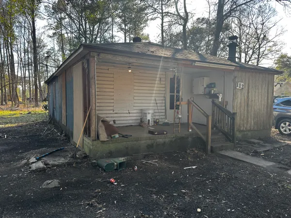 $85,000 | 112 Emmett Lane, Moncks Corner, SC 29461