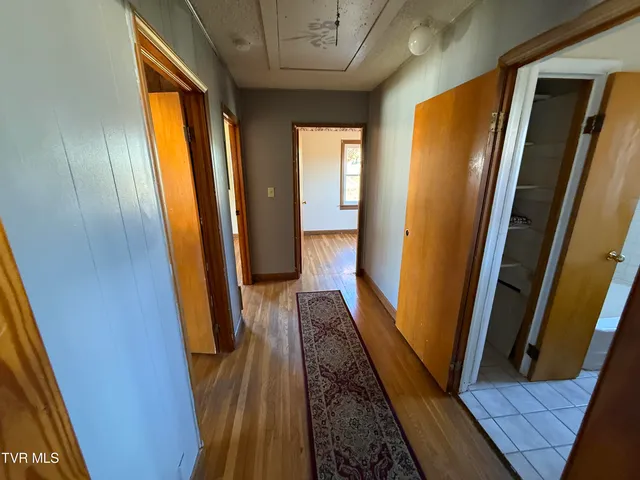 $235,000 | 116 Magnolia Avenue, Bulls Gap, TN 37711