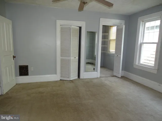 $1,600 | 108 Commerce Street, Chambersburg, PA 17201