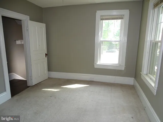 $1,600 | 108 Commerce Street, Chambersburg, PA 17201