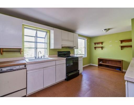 398 River Road Westport, MA 02790 - Photo 11 of 24 Gallery Image 11