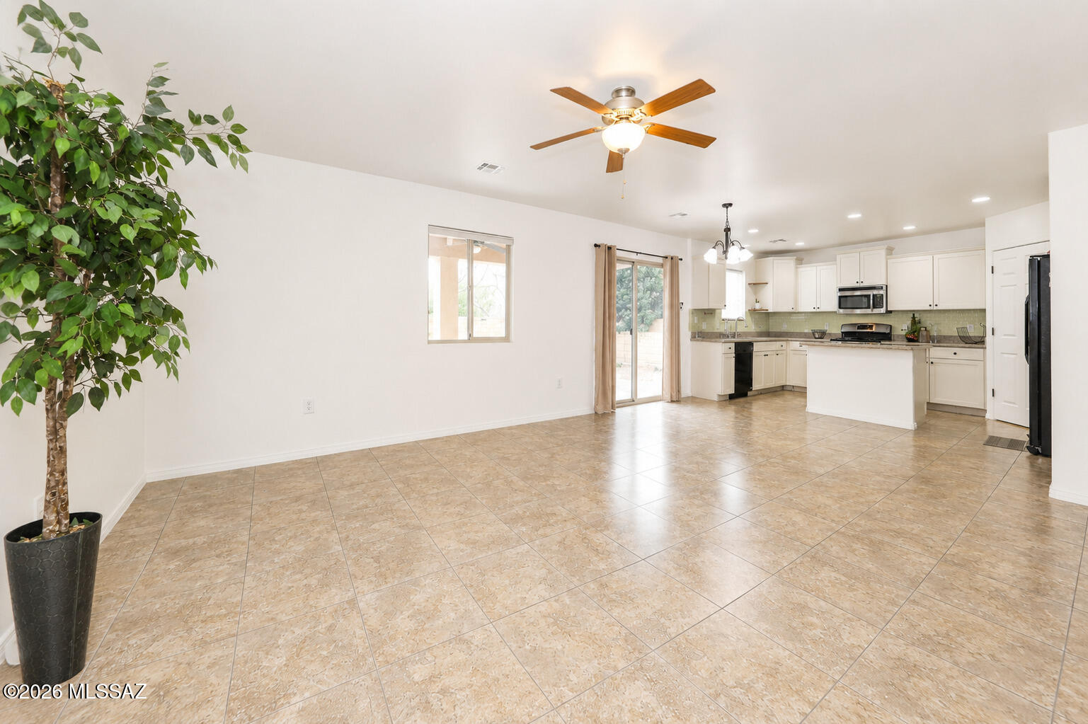 13416 North Piemonte Way Oro Valley, AZ 85755 - Photo 13 of 36