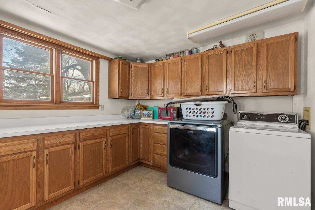 6314 West Farmington Road Peoria, IL 61604 - Photo 12 of 30