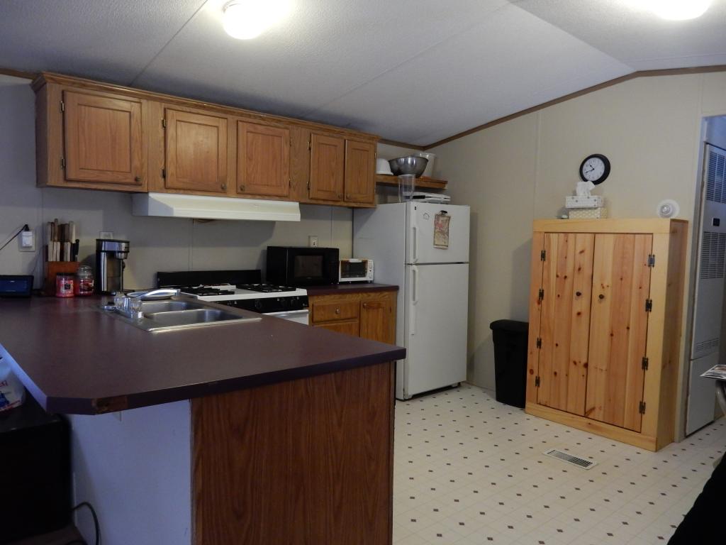 534 Williams Road Morgan, VT 05853 - Photo 5 of 25