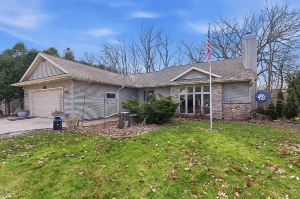 $369,000 | 1715 Bernheim Street, Oshkosh, WI 54904