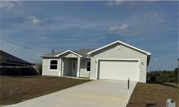$299,000 | 1062 Jay Court, LaBelle, FL 33935
