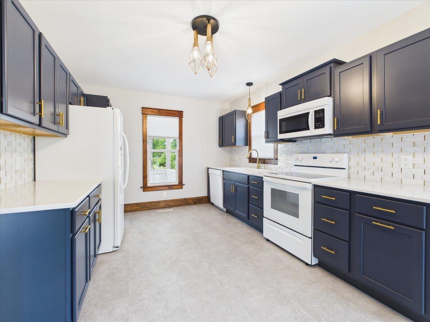 450 Second Street Randolph, WI 53956 - Photo 16 of 43