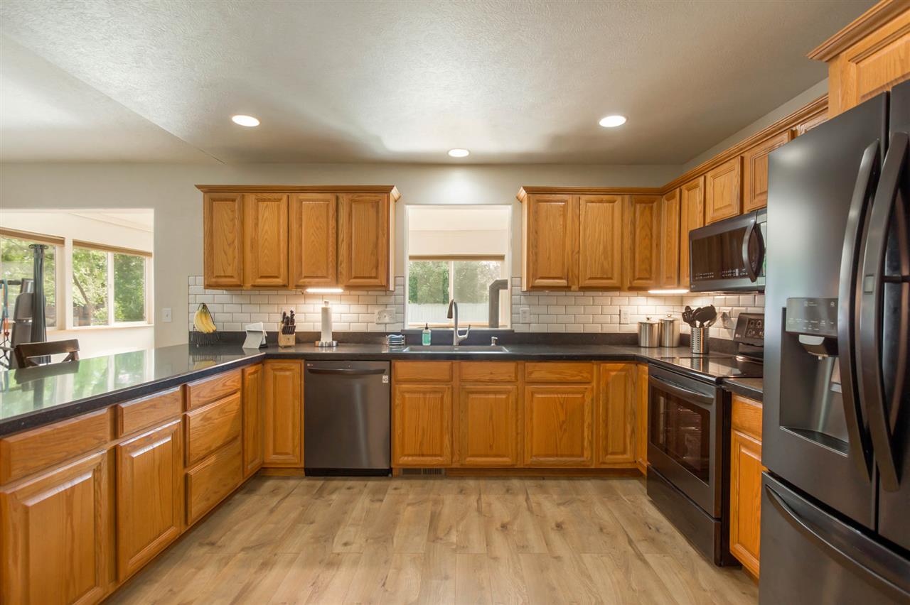 8030 North 5 Mile Road Spokane, WA 99208 - Photo 12 of 20 Gallery Image 12