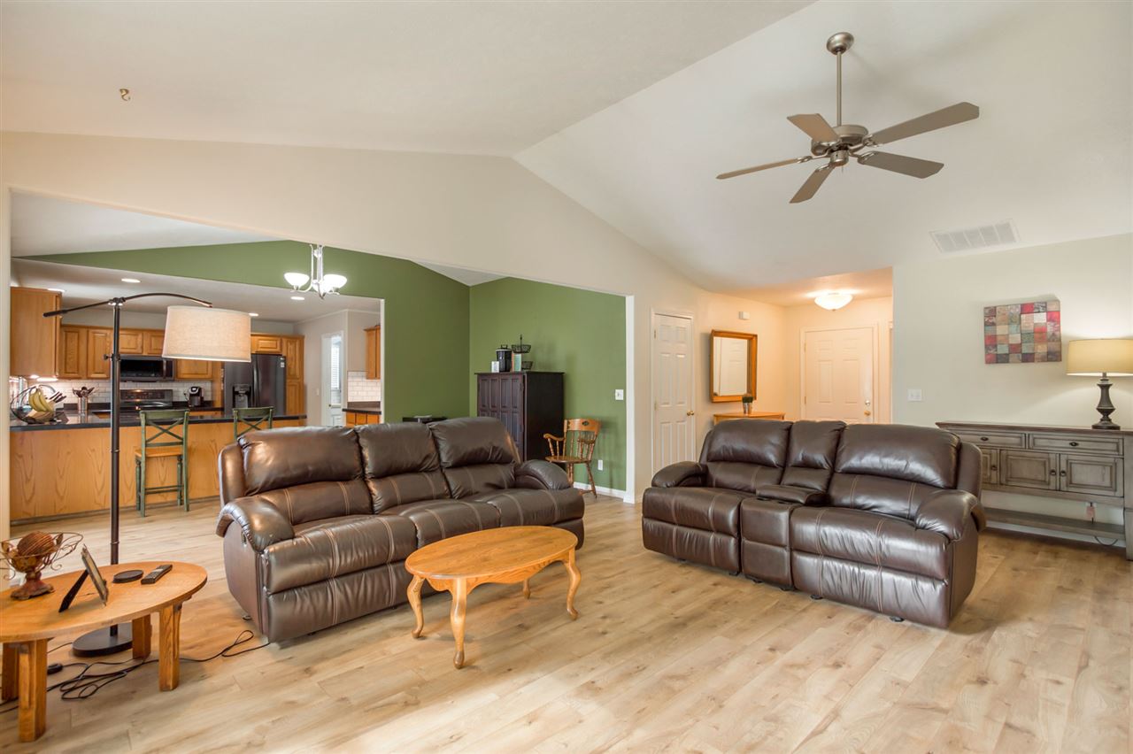 8030 North 5 Mile Road Spokane, WA 99208 - Photo 7 of 20 Gallery Image 7