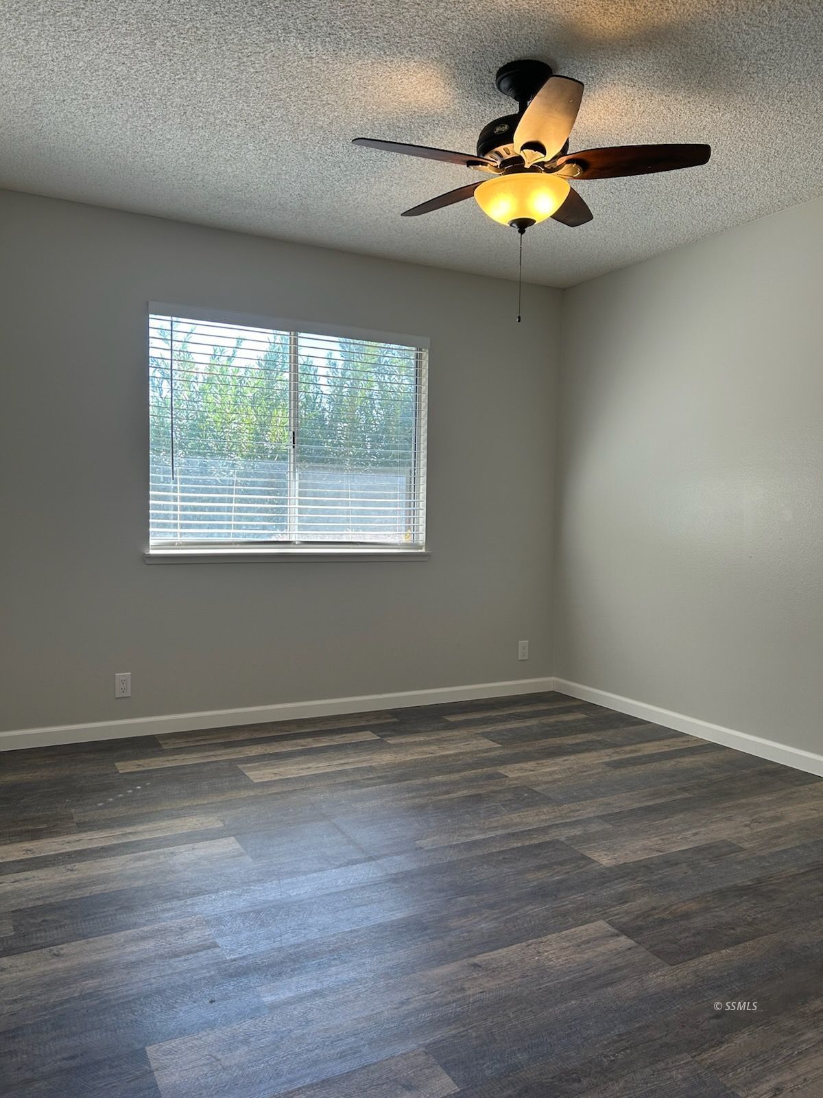 425 G Rick Court Ridgecrest, CA 93555 - Photo 7 of 10 Gallery Image 7