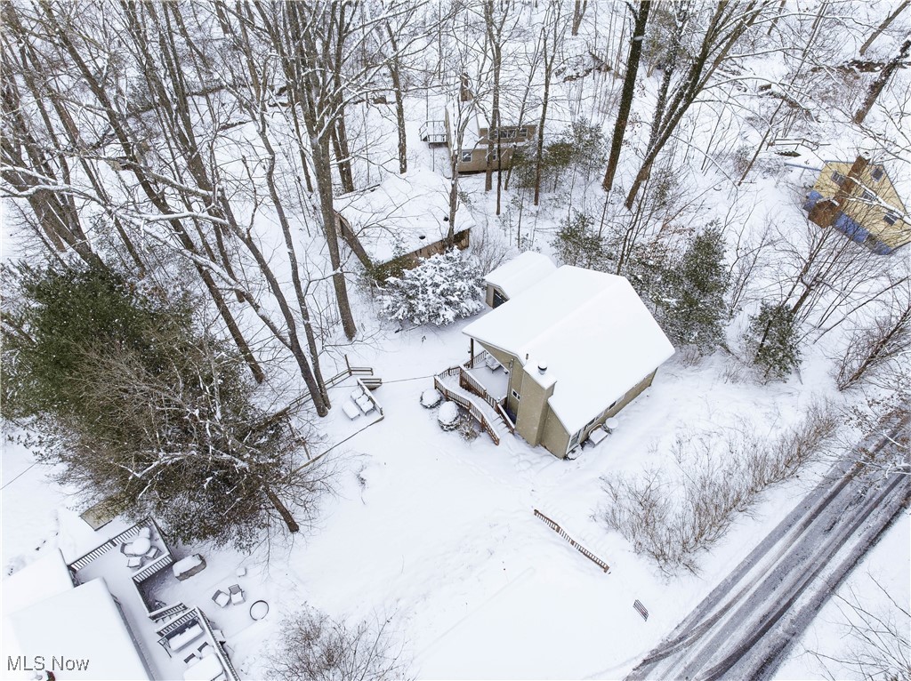4254 Doral Road Southwest Carrollton, OH 44615 - Photo 5 of 46 View of snowy aerial view