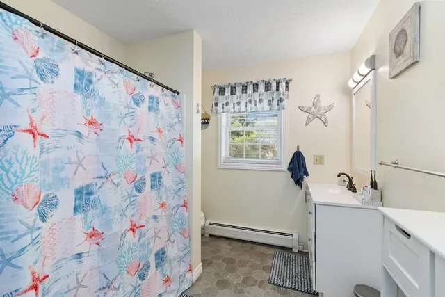 $379,900 | 15 Glen Ridge Lane, Swanton, VT 05478