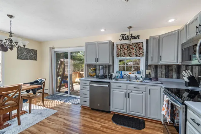 $379,900 | 15 Glen Ridge Lane, Swanton, VT 05478