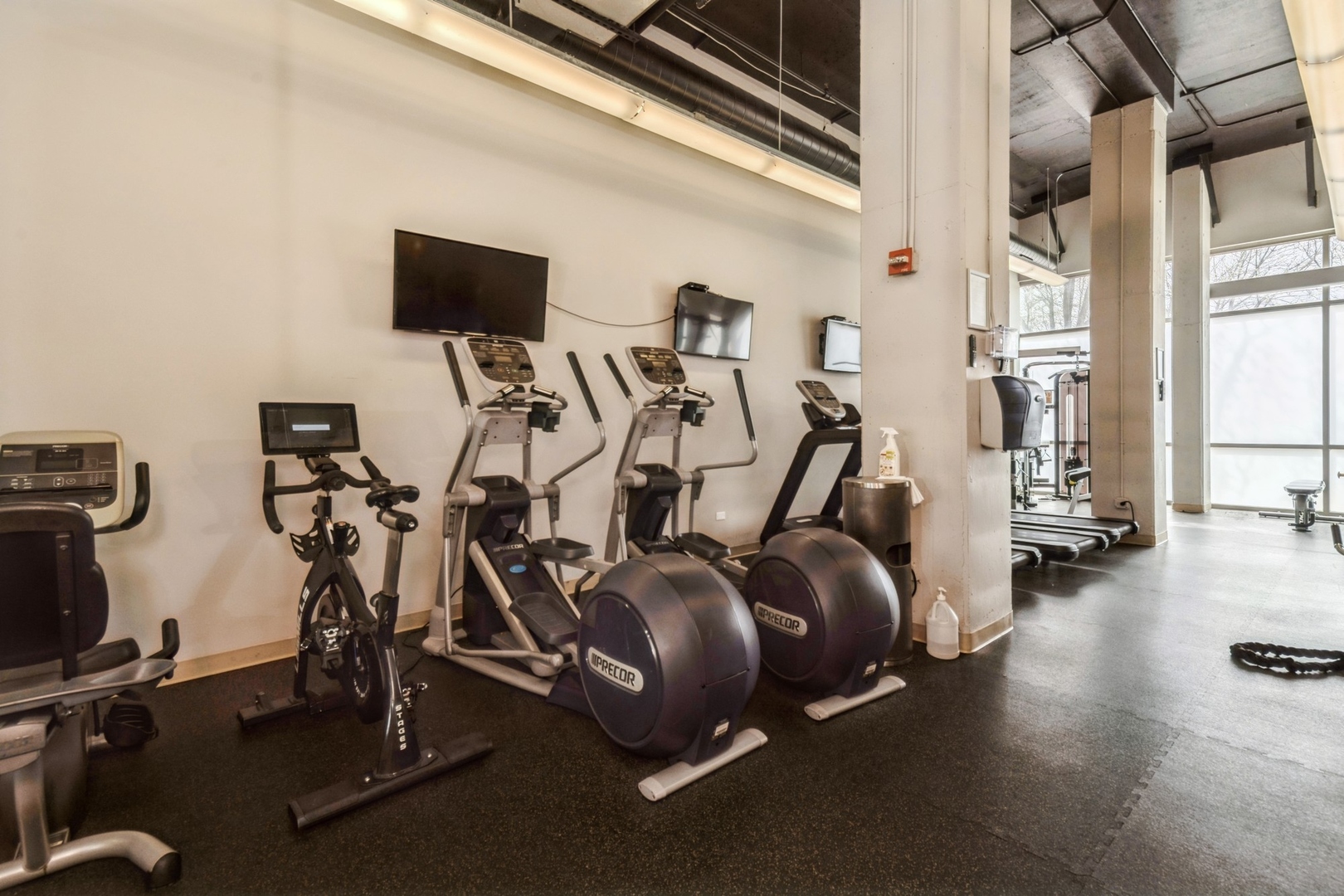 225 South Sangamon Street, Unit 702 Chicago, IL 60607 - Photo 11 of 12