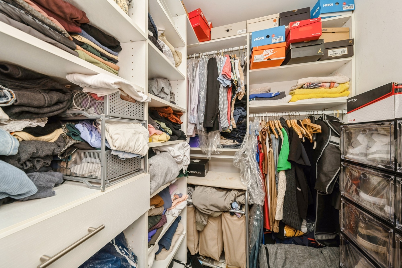 225 South Sangamon Street, Unit 702 Chicago, IL 60607 - Photo 9 of 12