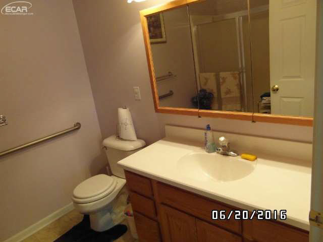 8038 Barden Road Davison, MI 48423 - Photo 20 of 35 21179678-19.JPG