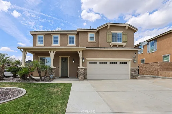 $869,900 | 5424 Daytime Avenue, Fontana, CA 92336