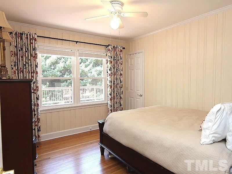 1329 Hathaway Road Raleigh, NC 27608 - Photo 13 of 18