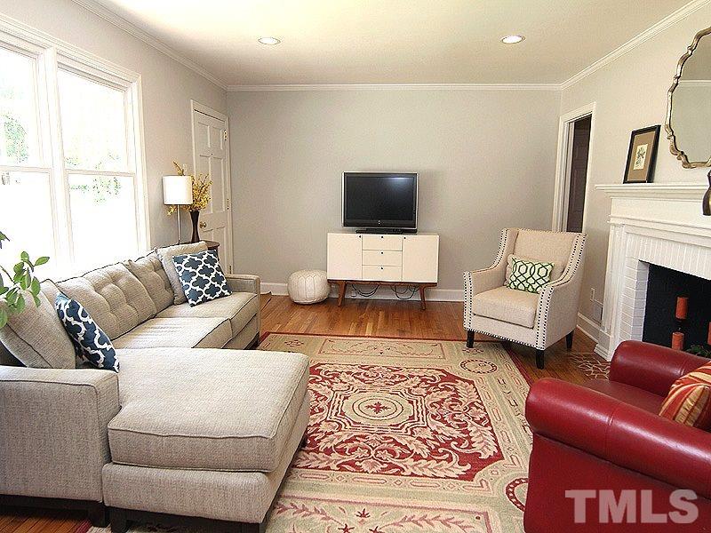 1329 Hathaway Road Raleigh, NC 27608 - Photo 7 of 18