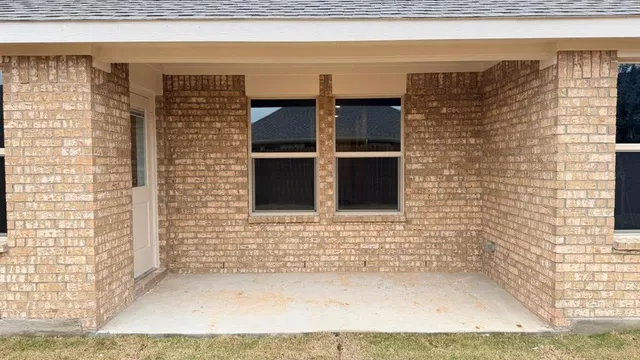 $274,685 | 556 Arroyo Drive, Cleburne, TX 76033