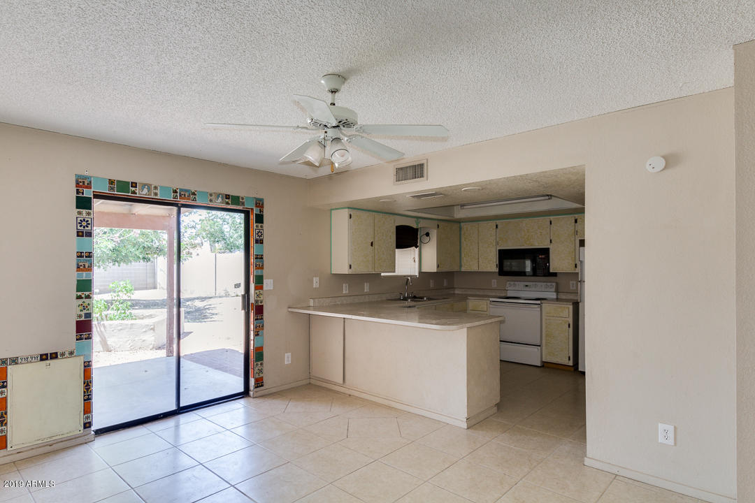 2294 South Belair Road Apache Junction, AZ 85119 - Photo 8 of 31 08-Belaire