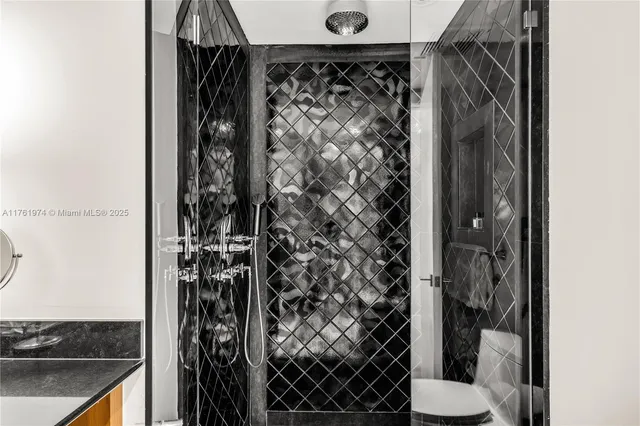 $2,599,000 | 101 20th Street, Unit 1904, Miami Beach, FL 33139