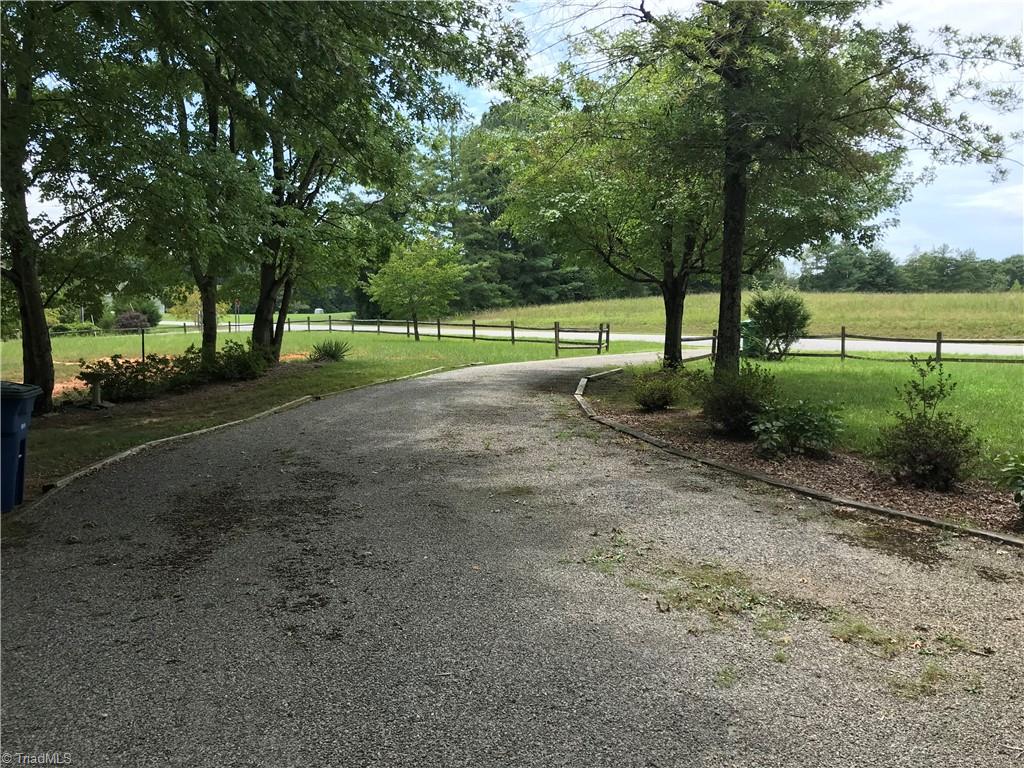 679 Bailey Road Madison, NC 27025 - Photo 5 of 30 Gallery Image 5