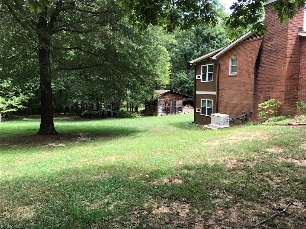 679 Bailey Road Madison, NC 27025 - Photo 7 of 30 Gallery Image 7