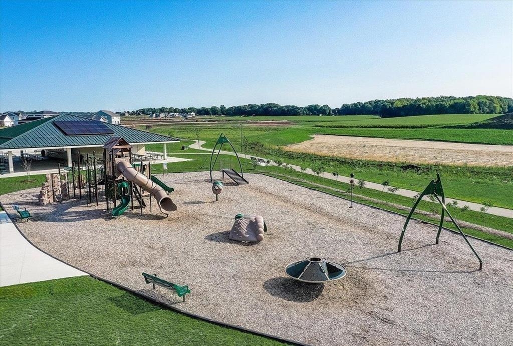 L412 Bear Tree DeForest, WI 53532 - Photo 21 of 36