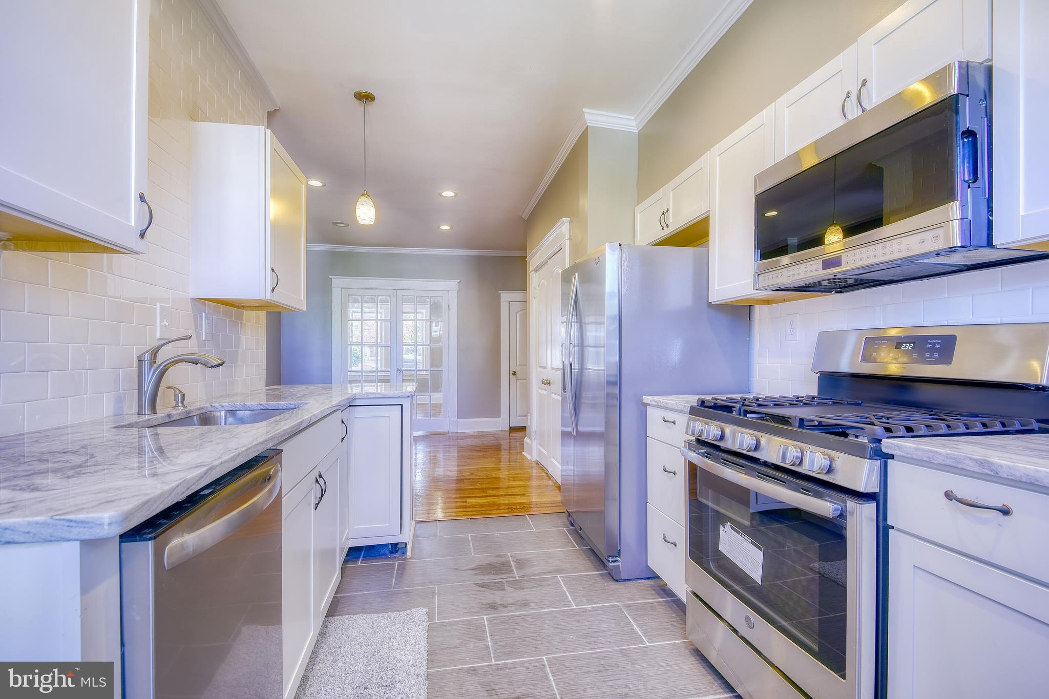 4606 Belair Road Baltimore, MD 21206 - Photo 8 of 25