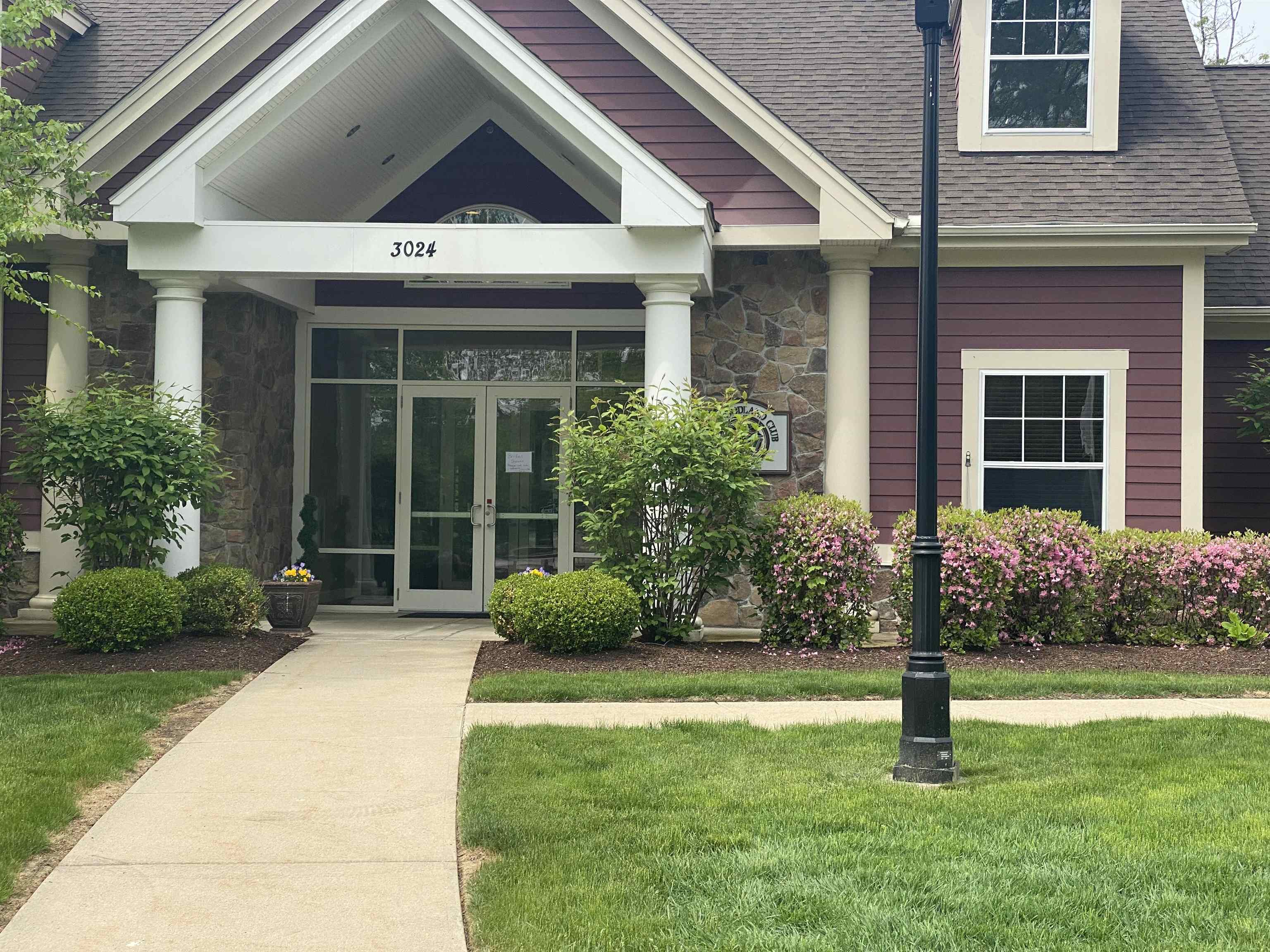 55 Roundabout Way, Unit 6 Manchester, NH 03102 - Photo 19 of 32