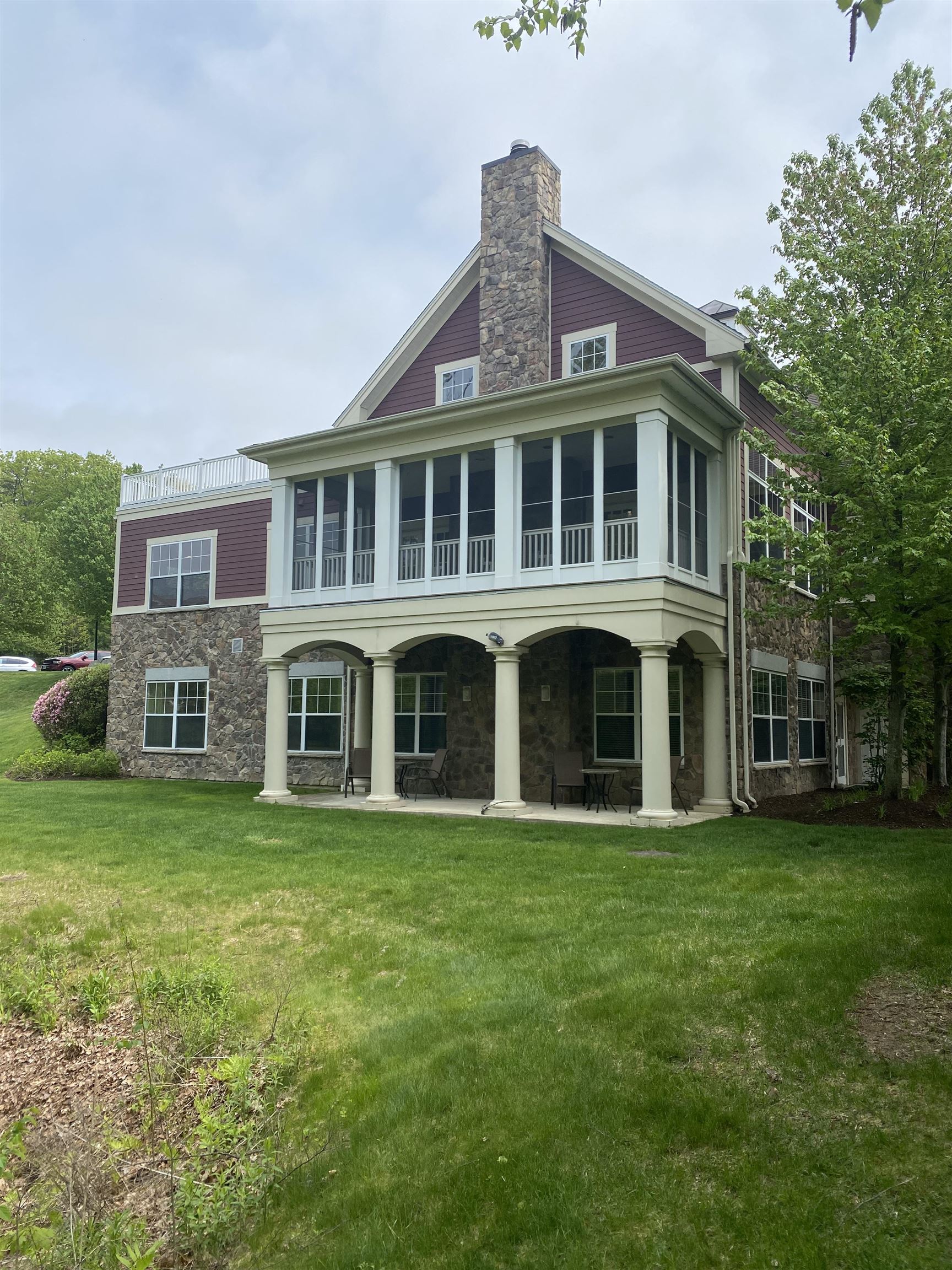 55 Roundabout Way, Unit 6 Manchester, NH 03102 - Photo 31 of 32