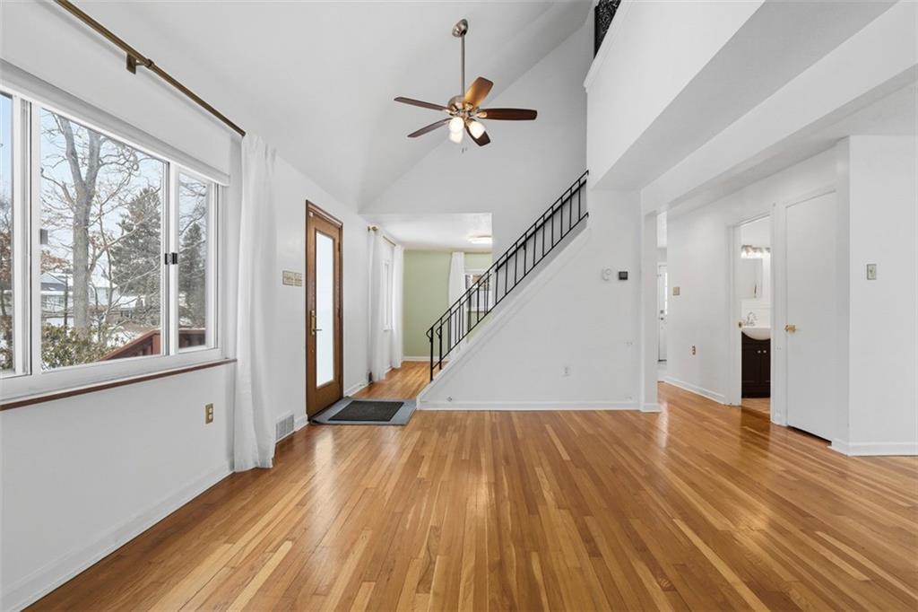 8468 Peebles Road Pittsburgh, PA 15237 - Photo 7 of 49