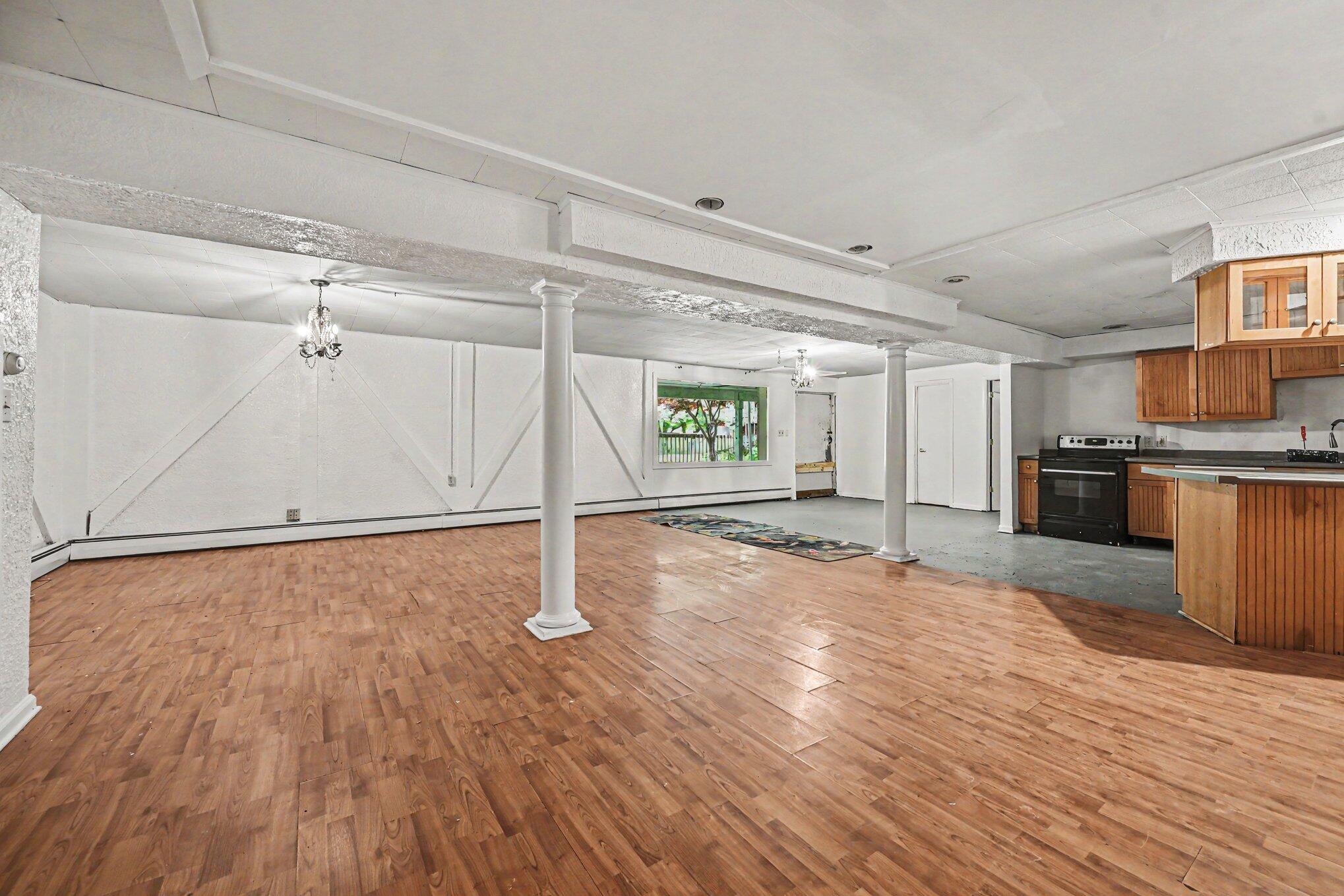 3715 Beckley Road Battle Creek, MI 49015 - Photo 20 of 48 011_file_6119