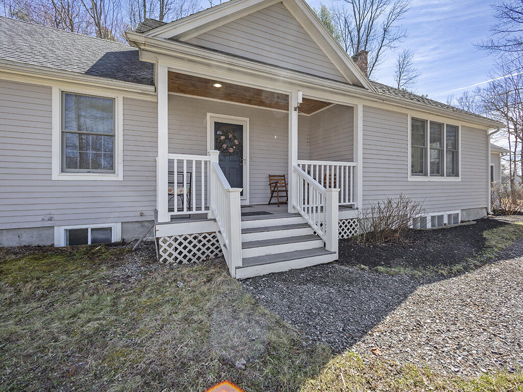 280 Pond Road Mount Vernon, ME 04352 - Photo 3 of 44 Front porch